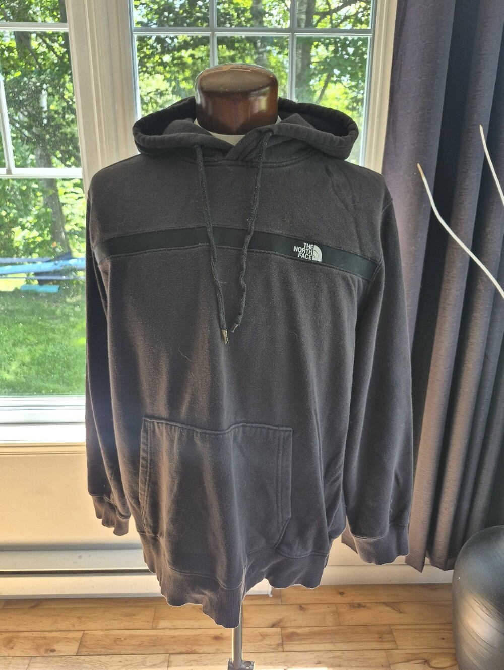 The North Face Black Hooded Fleece Pullover
